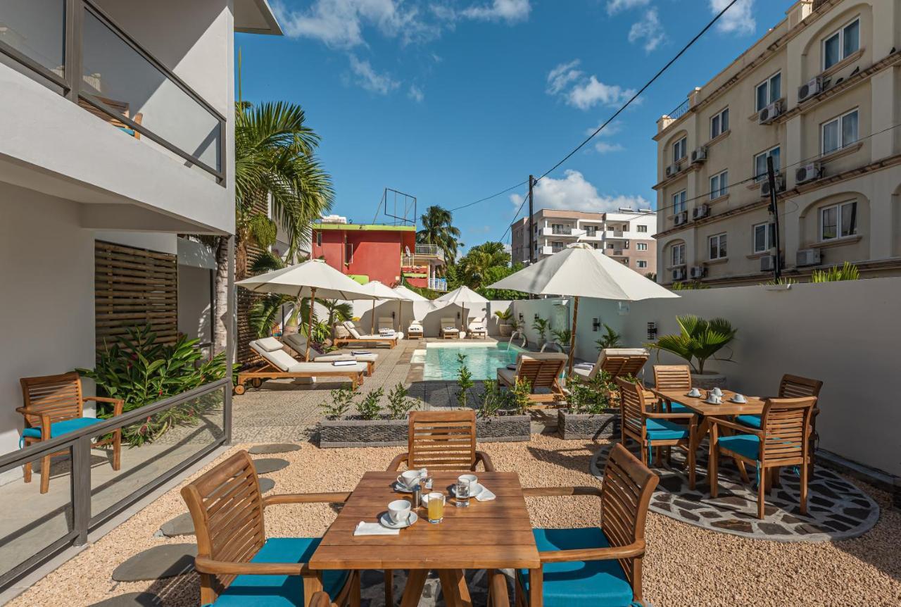 Seastar Hotel Flic-en-Flacq エクステリア 写真